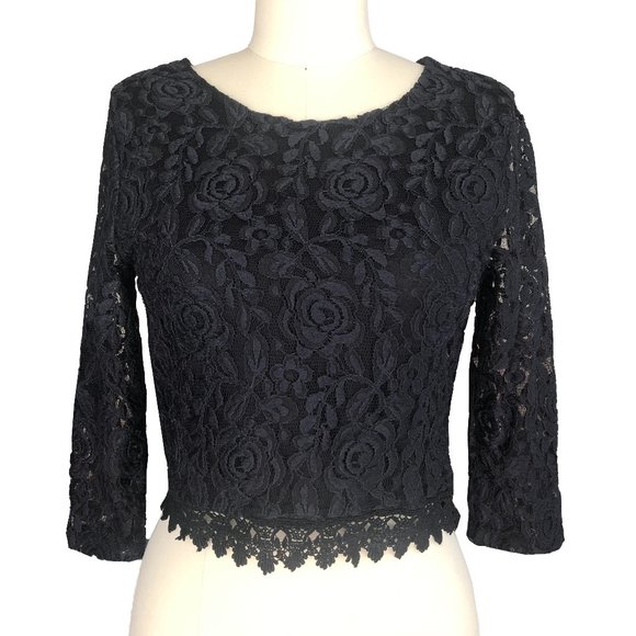 Tops - Size M Black Lace Trim Top